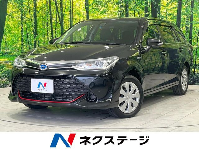 カローラフィールダー 1.5 ハイブリッド G プラスレッド