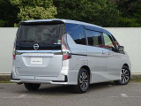 セレナ 2.0 ハイウェイスター V 