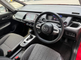 運転席の画像です。