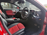 CLAクラス CLA200d AMGライン 本革シート サンルーフ