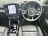 XC40 アルティメット B4 AWD 4WD 本革シート