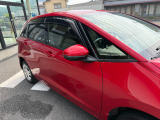 右側サイドの画像です。