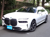 BMW i7 xドライブ60 エクセレンス 4WD