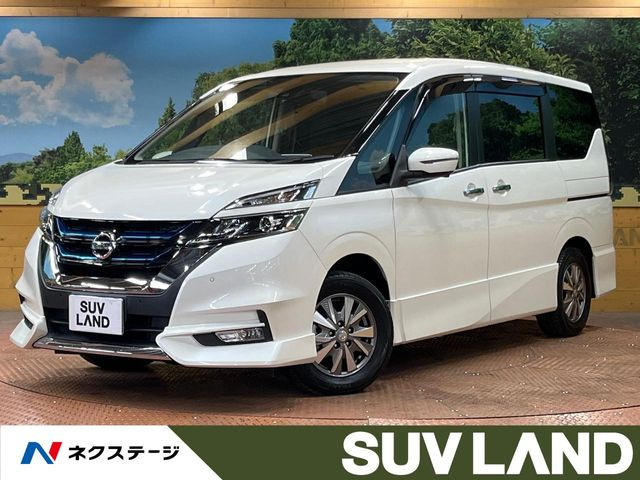 セレナ 1.2 e-POWER ハイウェイスター V 