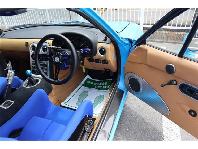 ユーノス ロードスター 1.8 Vスペシャル 青全塗装 5MT ハードトップ の