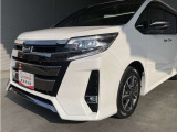 LEDヘッドランプです。十分な明るさを保ちつつも消費電力が少なく、バルブ寿命も長いのが特徴です。瞬時にMAXの光量を発揮するのもLEDならではです。