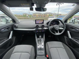 Q2 1.0 TFSI スポーツ 修復歴無し