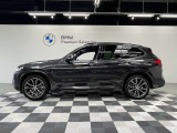 BMWならではの美しいボディラインです。