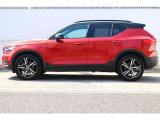 XC40 T4 AWD Rデザイン 4WD 