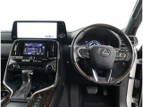 LX 600 エグゼクティブ 4WD 