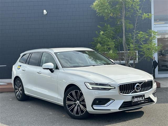 V60 B5 インスクリプション 本革シート 修復歴無し
