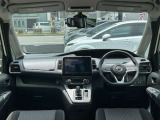 セレナ 1.2 e-POWER ハイウェイスター V 