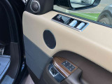 L494 RANGE ROVER SPORT サントリーニブラック 直列6気筒ディーゼルターボ マイルドハイブリッド ZF8AT エアーサスペンション 275/45R21 エクステンテッドレザーアップグレード 4ZONEエアコン シートクーラー