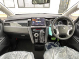 デリカD:5 2.2 シャモニー 電動サイドステップ 4WD 