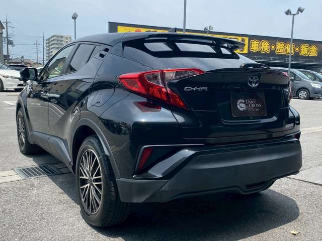 CHOROI quinta 中古　名前記入あり C-HR HV G（035010276144）の中古車 | トヨタ認定中古車