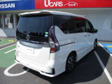 セレナ 2.0 ハイウェイスター V 