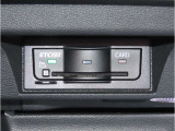 ETC車載機付きでECOでスムーズに高速道路に乗れます。