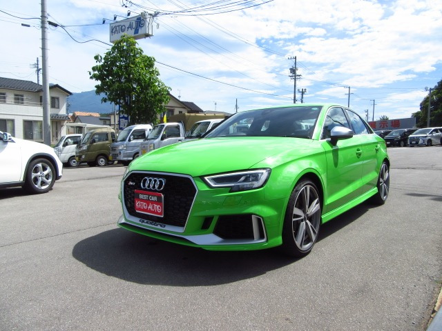 RS3セダン 2.5 4WD 