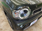 【LEDヘッドランプ】長寿命かつ視認性に優れたLEDヘッドライト。明るいLEDは暗い夜道でも安心です。ヘッドライトの劣化を防ぐコーティングの施工も承りますので、担当スタッフにお気軽にお申し付け下さい。