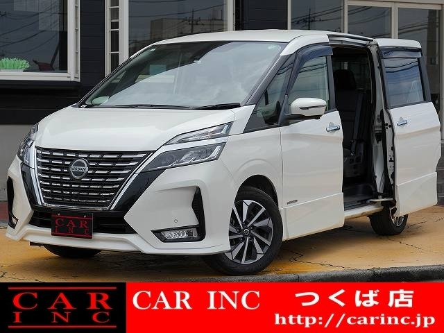 セレナ 2.0 ハイウェイスター V 衝突軽減ブレーキ レーンアシスト ETC
