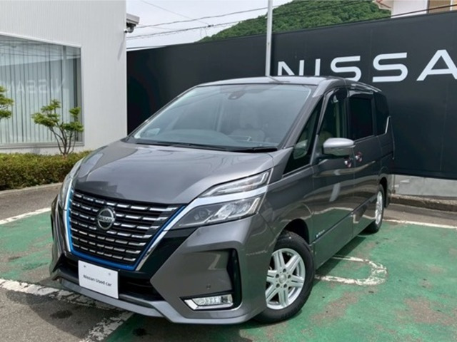 セレナ 1.2 e-POWER ハイウェイスター V 