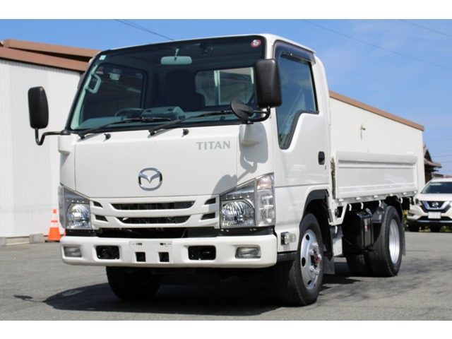 タイタン  平ボディ-1.55t 4WD 全低床