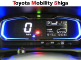 昼間でもくっきり見やすい、高質感メーターです。