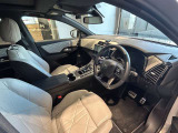 DS7クロスバックE-TENSE  4×4 4WD