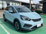 運転支援装置ホンダセンシング搭載車!フロントガラスにあるカメラで検知した情報をもとに快適な運転や、事故回避を支援する、安全運転支援システムです♪