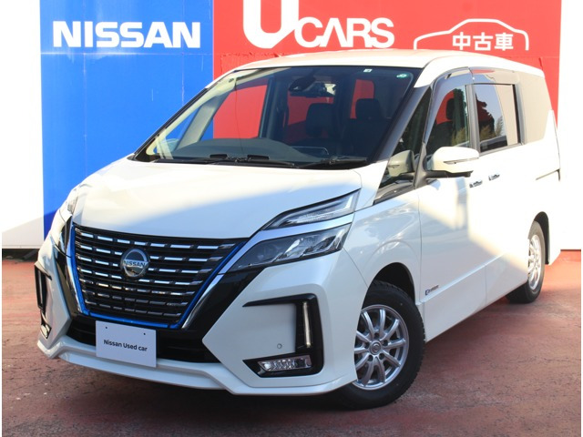 セレナ 1.2 e-POWER ハイウェイスター V 