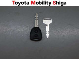 ワイヤレスキーです。ボタン操作で鍵の開閉が可能です。スペアキーのご用意もございます。