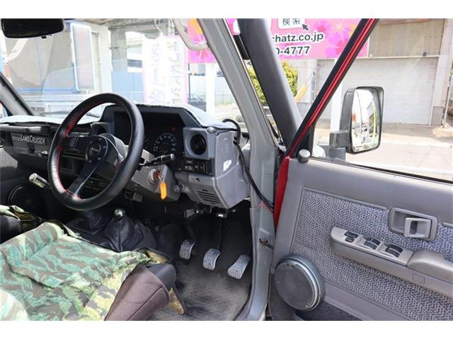 トヨタ ランドクルーザー70 4.2 ZX ディーゼル 4WD マットグレー