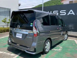 セレナ 1.2 e-POWER ハイウェイスター V 