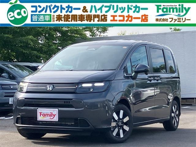 フリード 1.5 エアー EX Bカメラ シートヒーター 登録済未使用車