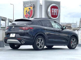 ステルヴィオ 2.2 ターボ ディーゼル Q4 スポーツパッケージ 4WD 