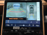 LBX リラックス E-Four 4WD 本革シート