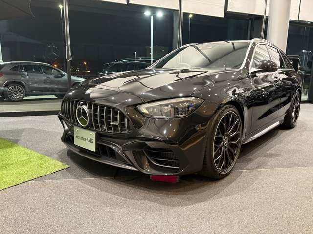 Cクラス AMG C63 S E パフォーマンス 4WD 