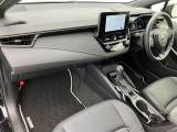 高品質カークリーニング ピカピCar 外装・内装、岐阜トヨペットの専門スタッフがシートもカーペットも綺麗に洗浄済み!プロの仕上げを是非ご確認下さいませ。