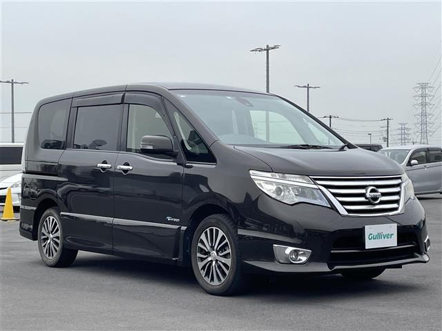 セレナ 2.0 ハイウェイスター S-HYBRID 修復歴無し