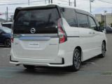セレナ 1.2 e-POWER ハイウェイスター V 