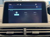 アップルカープレイ対応。左右独立調整エアコンでドライブをより快適にお過ごしいただけます。