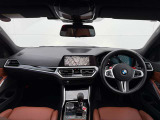 BMW Premium Selection 江戸川は、約20台の展示スペースがあり、常時新車拠店より厳選された認定中古車が続々と入庫しております。