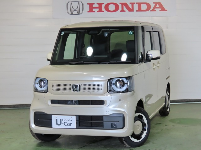 N-BOX ファッションスタイル 4WD 