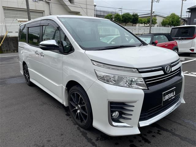 ヴォクシー 2.0 ZS 煌 修復歴無し