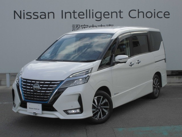 セレナ 1.2 e-POWER ハイウェイスター V 