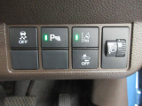 パーキングセンサーを装備しています。全車、弊社専門スタッフによる内外装クリーニングを実施しております。綺麗な状態でご納車いたします。