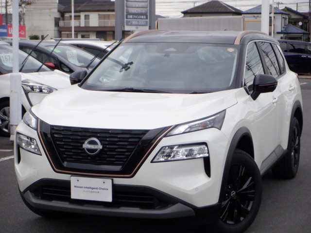 エクストレイル 1.5 X e-4ORCE 90周年記念車 4WD 