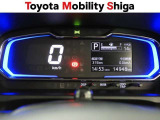 昼間でもくっきり見やすい、高質感メーターです。