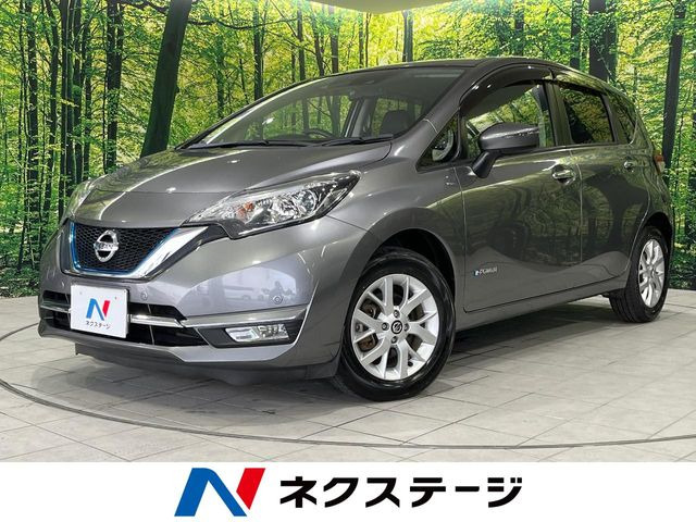 ノート 1.2 e-POWER メダリスト FOUR 4WD 