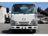 タイタン  平ボディ-1.55t 4WD 全低床